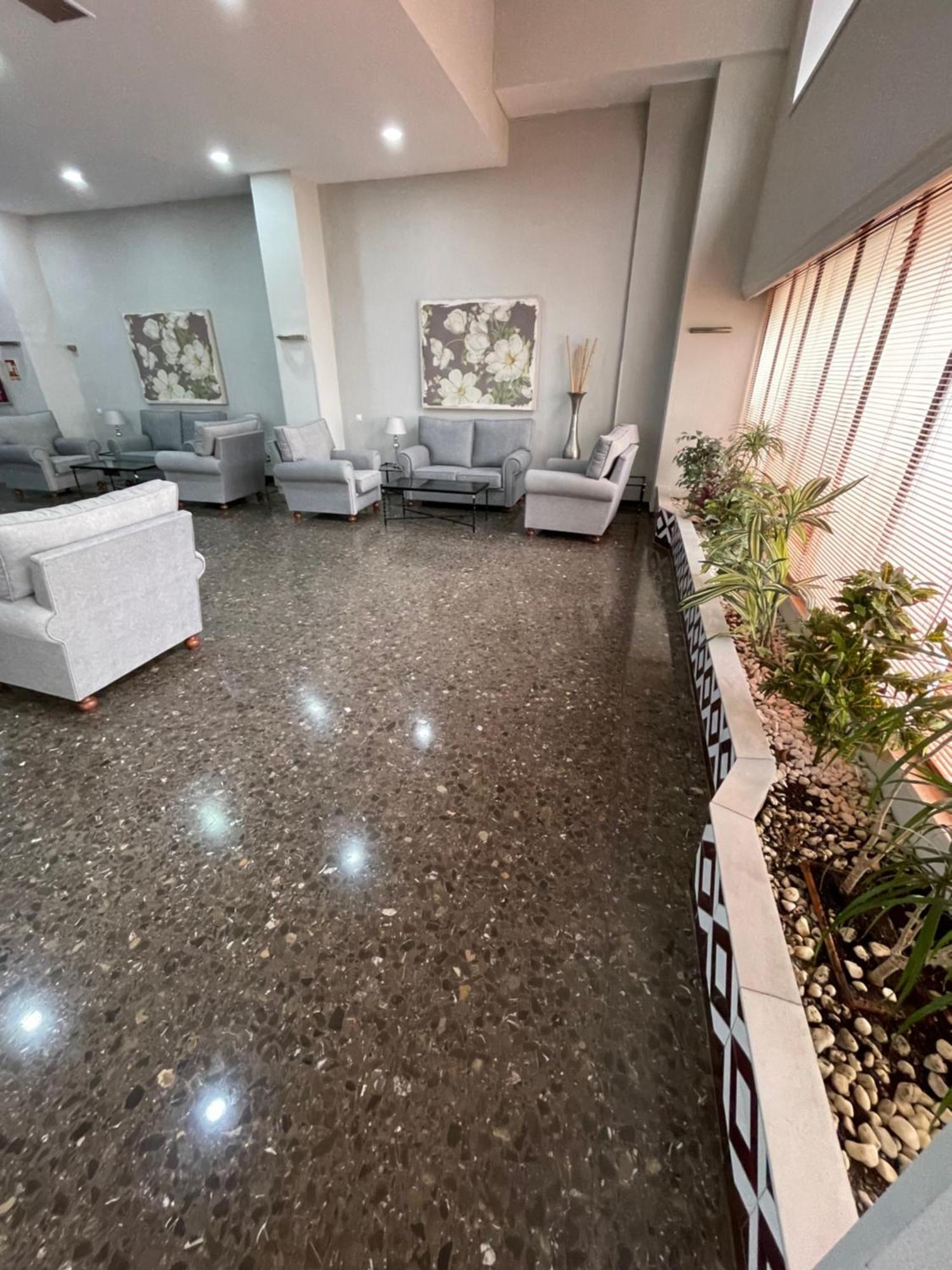 Resitur Luxury Suit 2 Sevilla Exterior foto